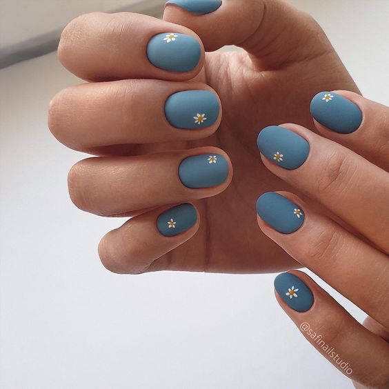20 nail polish ideas to look elegant with beautiful tones