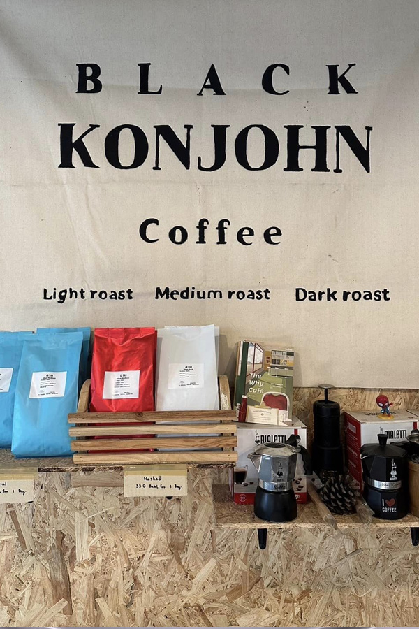 ร้านกาแฟ เชียงใหม่ - มาหาสมุด KonJohn Coffee Slowbar
