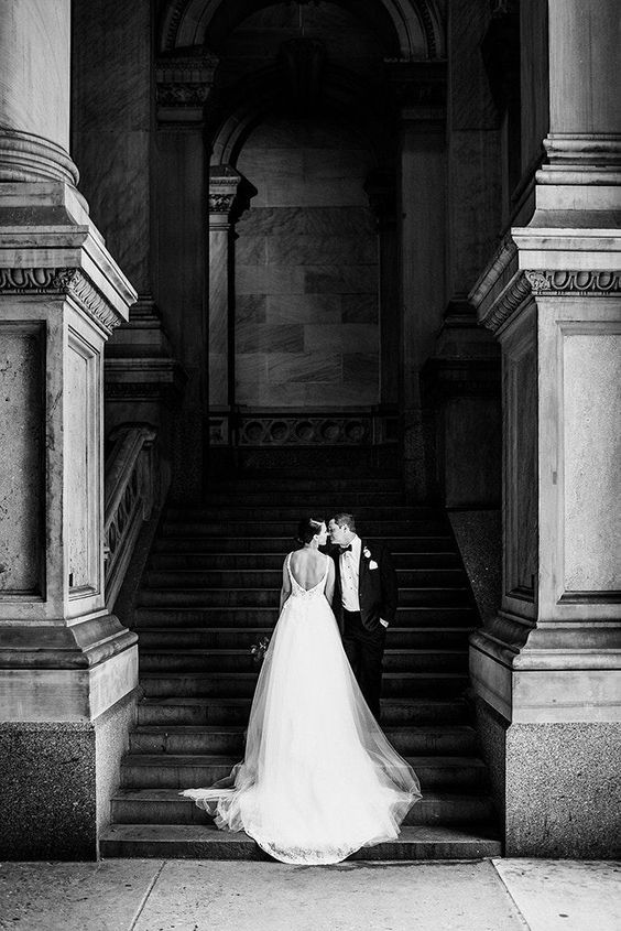 20 Black and White Wedding Photos That Will Stand the Test of Time
